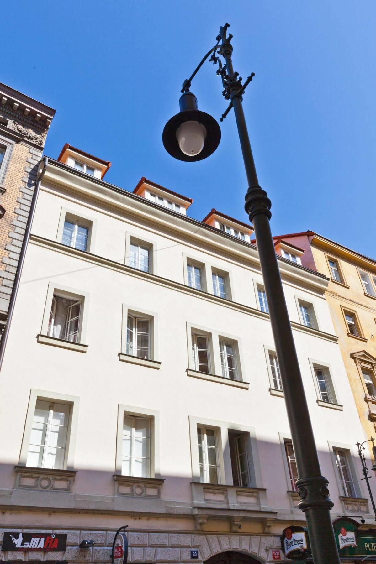 Lovely - Truhlarska Apartment Prag